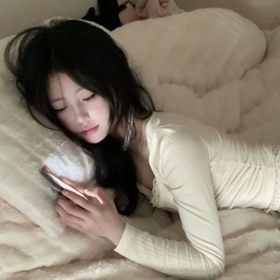 怪异少女神隐